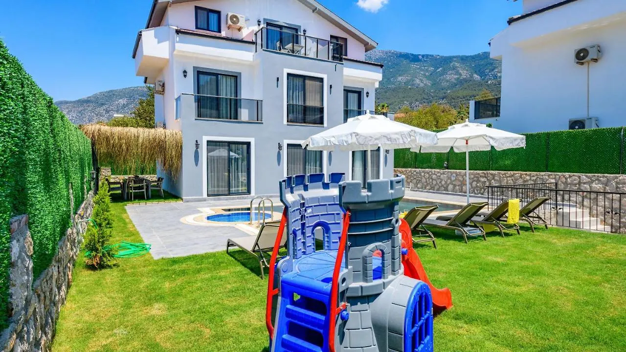 Atlantis Kapali- 4 Bedroom Holiday Villa In Hisaronu Oludeniz Turkey