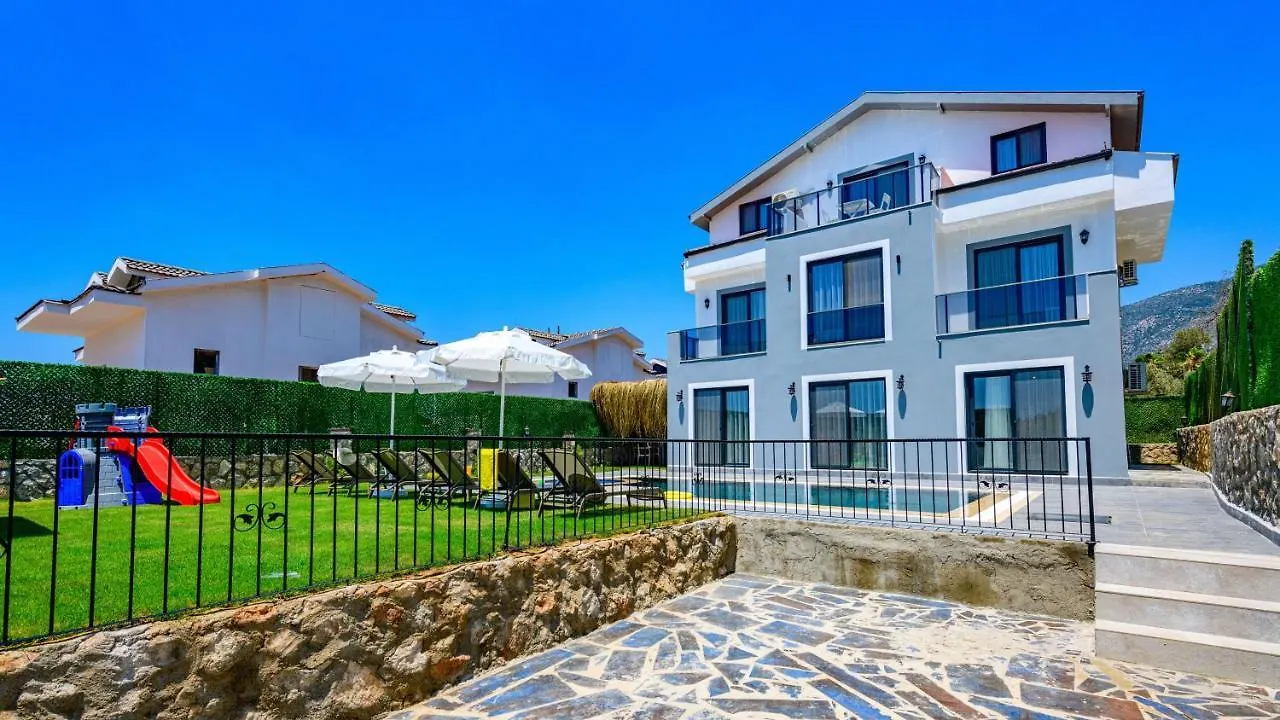 Atlantis Kapali- 4 Bedroom Holiday Villa In Hisaronu Oludeniz