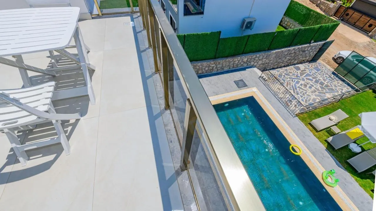 Atlantis Kapali- 4 Bedroom Holiday Villa In Hisaronu Oludeniz